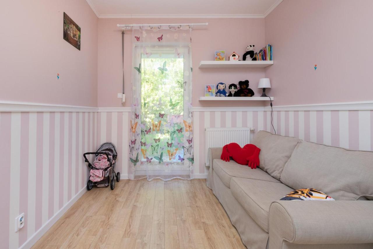 Family Apartament Mysliwska By Renters Apartment Gdansk Ngoại thất bức ảnh