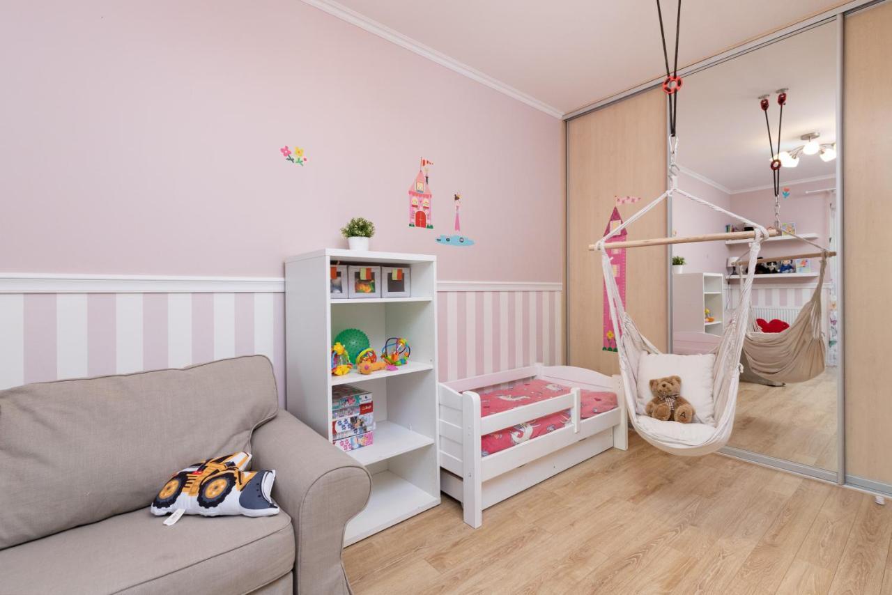Family Apartament Mysliwska By Renters Apartment Gdansk Ngoại thất bức ảnh