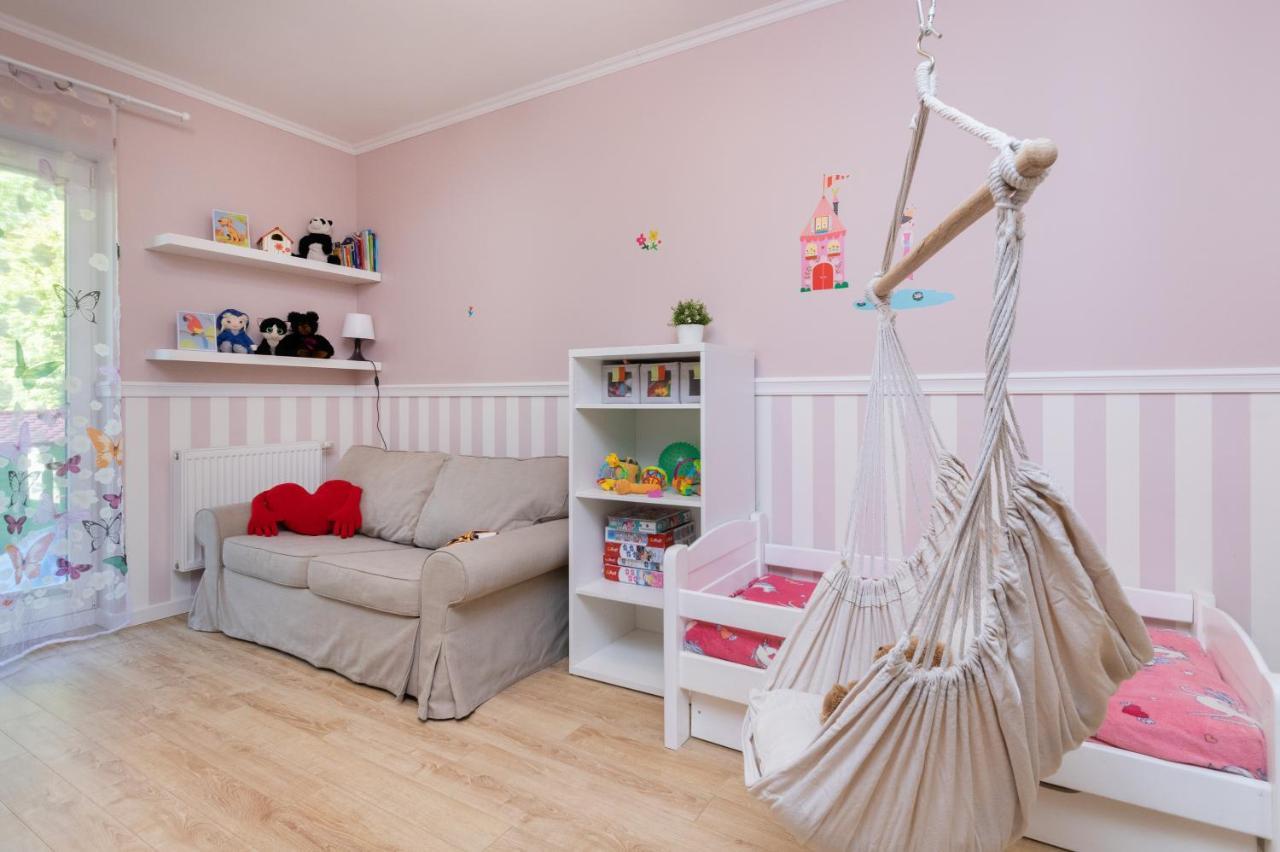 Family Apartament Mysliwska By Renters Apartment Gdansk Ngoại thất bức ảnh